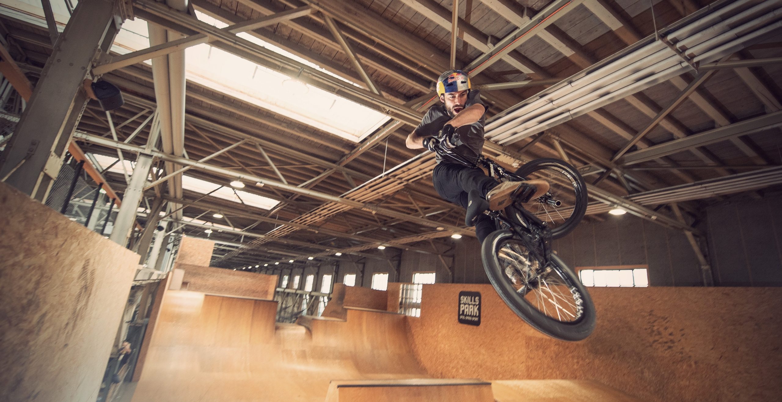 Daniel Wedemeijer clicking a turndown on the step up at Skills park